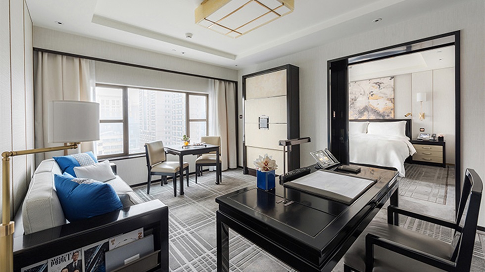 The Peninsula Beijing suite