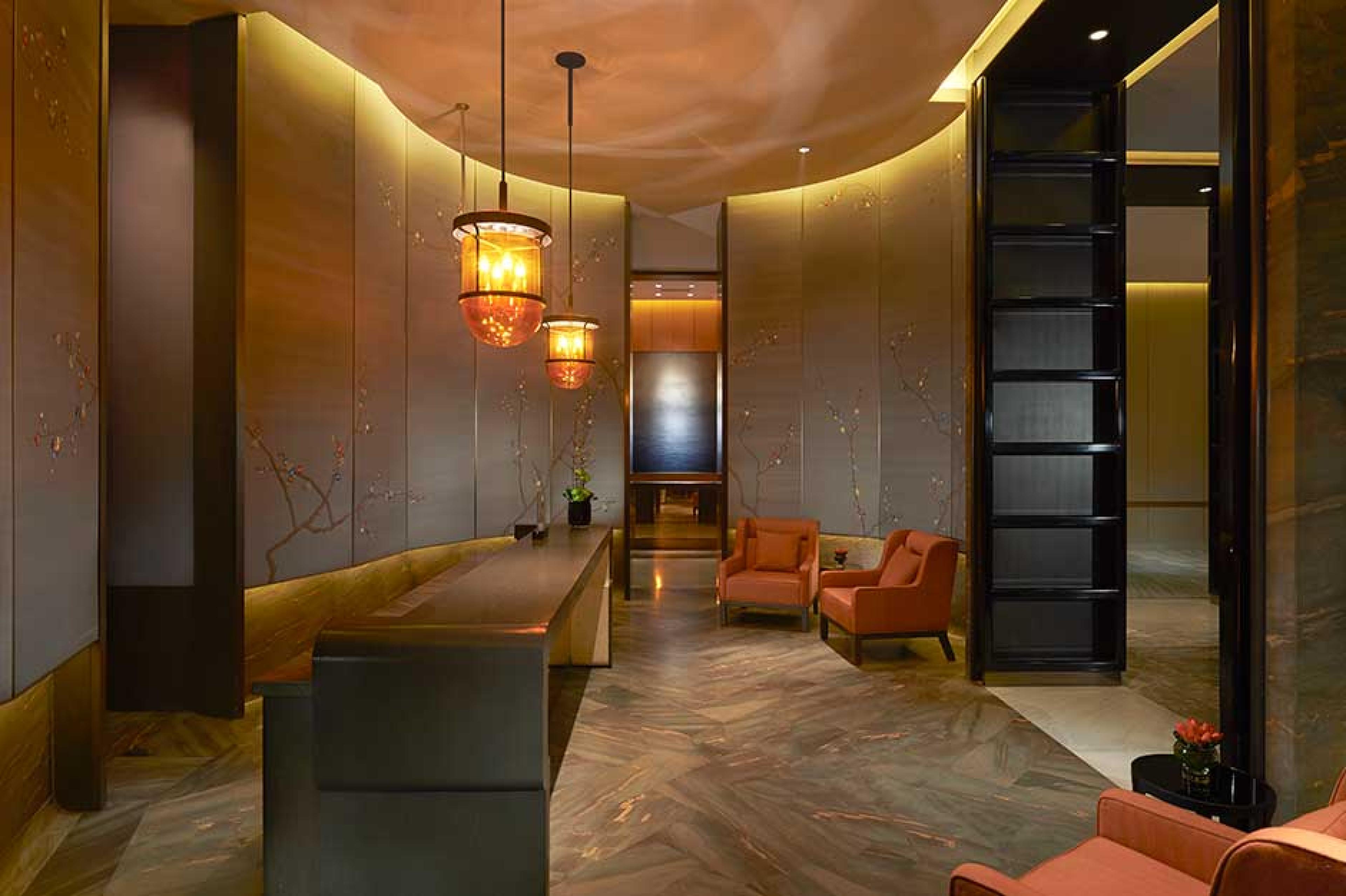 Waldorf Astoria Beijing luxury suite