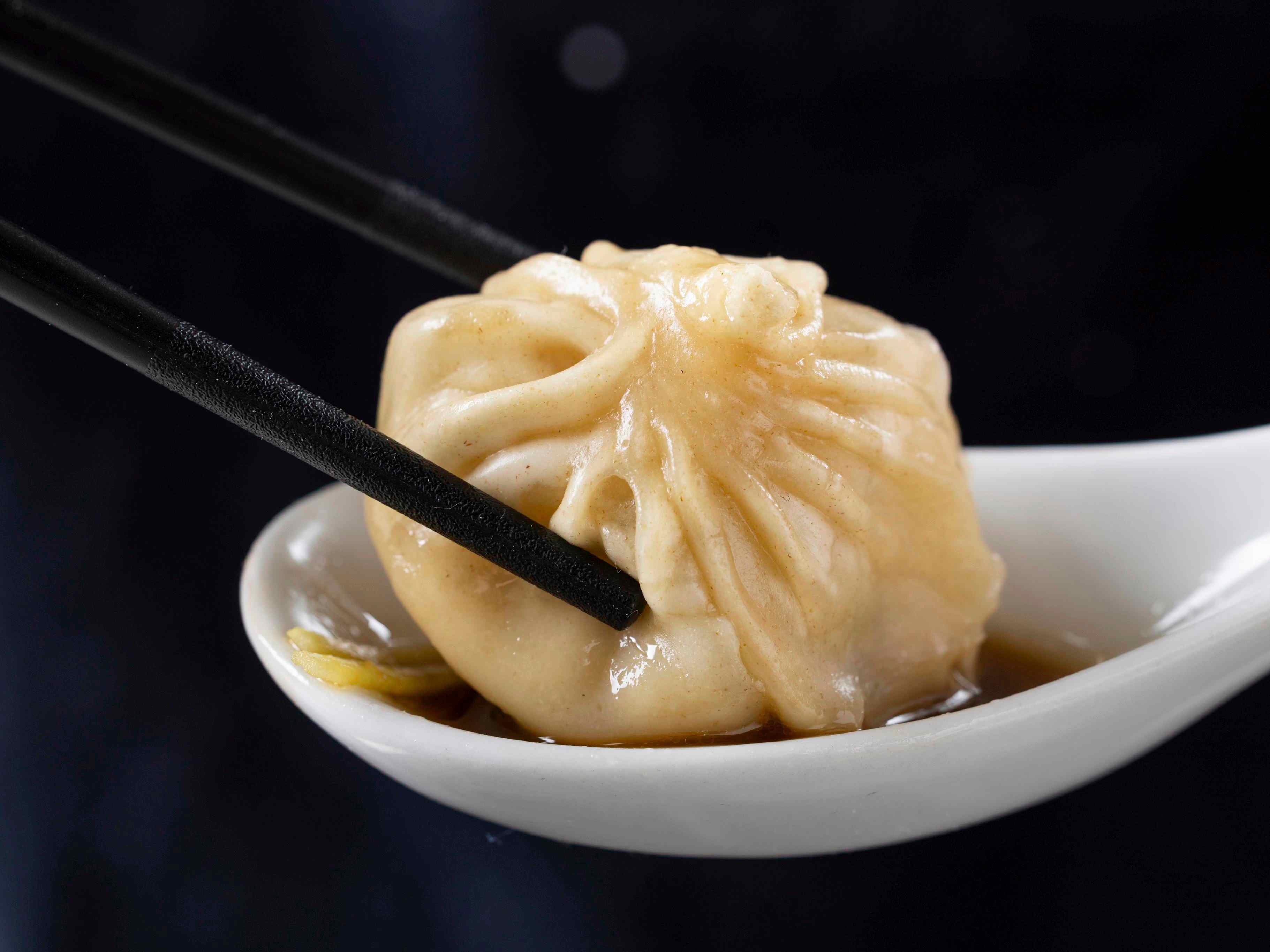 Xiaolongbao Culinary Journey - Birthplace of Soup Dumplings & 18-Pleat Mastery in Nanxiang | Shanghai Private Tour